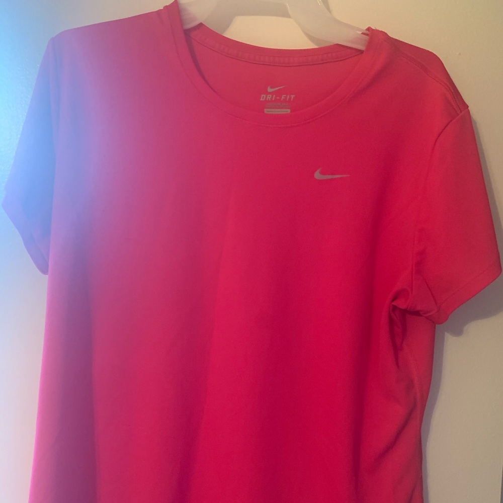 Workout tee